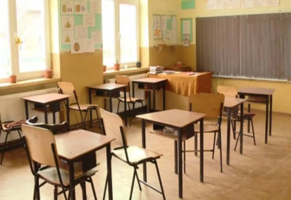 Evaluarea Națională și Bacalaureat: dezinfecție în 15 unități de învățământ din Zalău