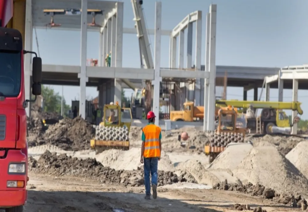TOP 10: Cine conduce piața construcțiilor din România?