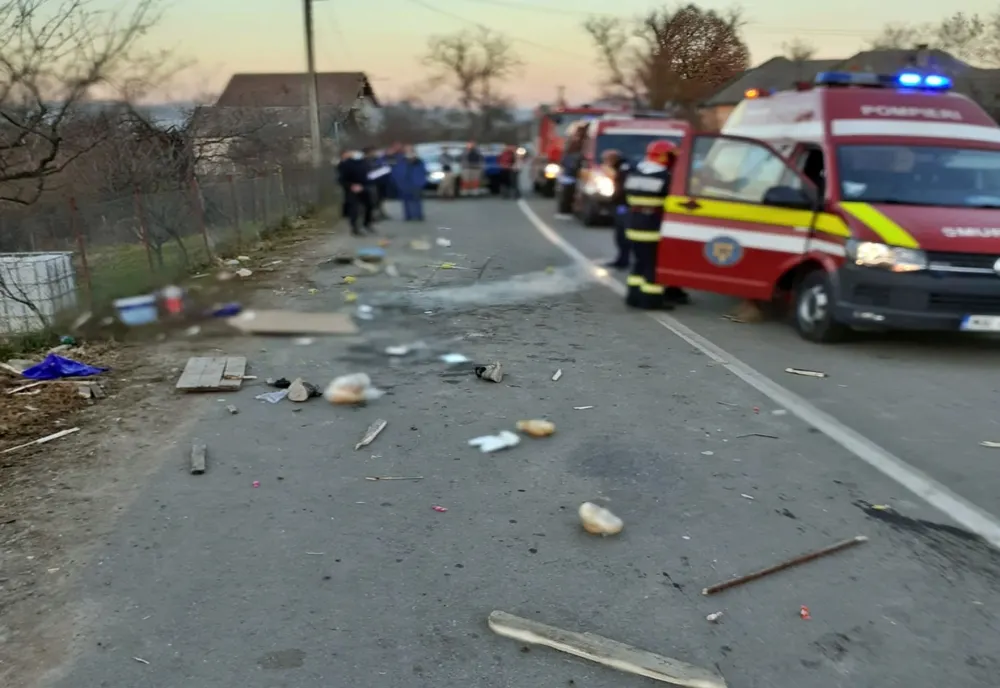 Accident în Buciumi! Căruță, lovită de un autoturism. Un bărbat de 69 de ani și doi minori, la spital