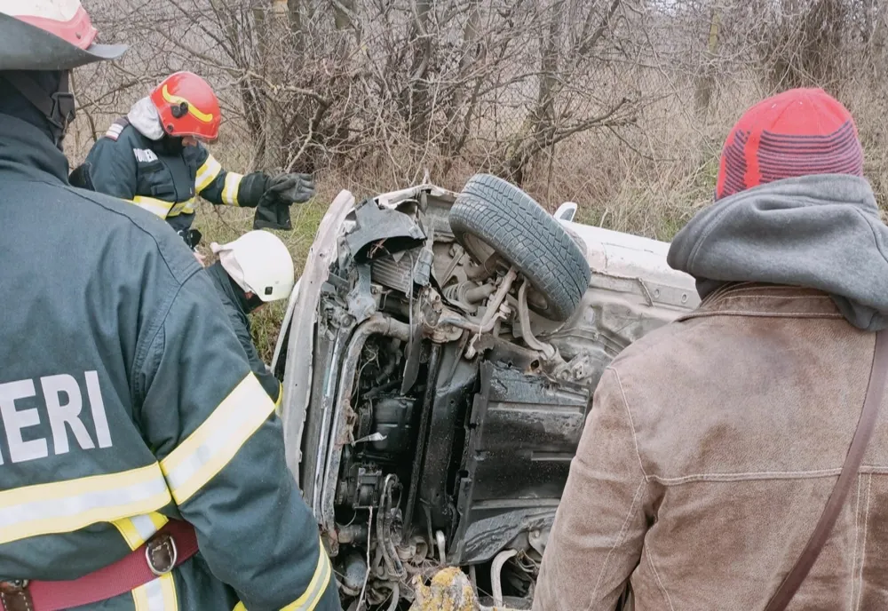 Accident între Bogdana și Buciumi! Un tânăr beat s-a răsturnat cu maşina