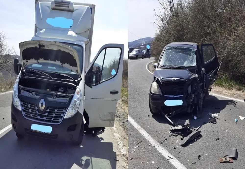 Un sălăjean și fiul lui de 3 ani, la spital! Autoturismul lor, lovit de o autoutilitară condusă de un tânăr din Maramureș