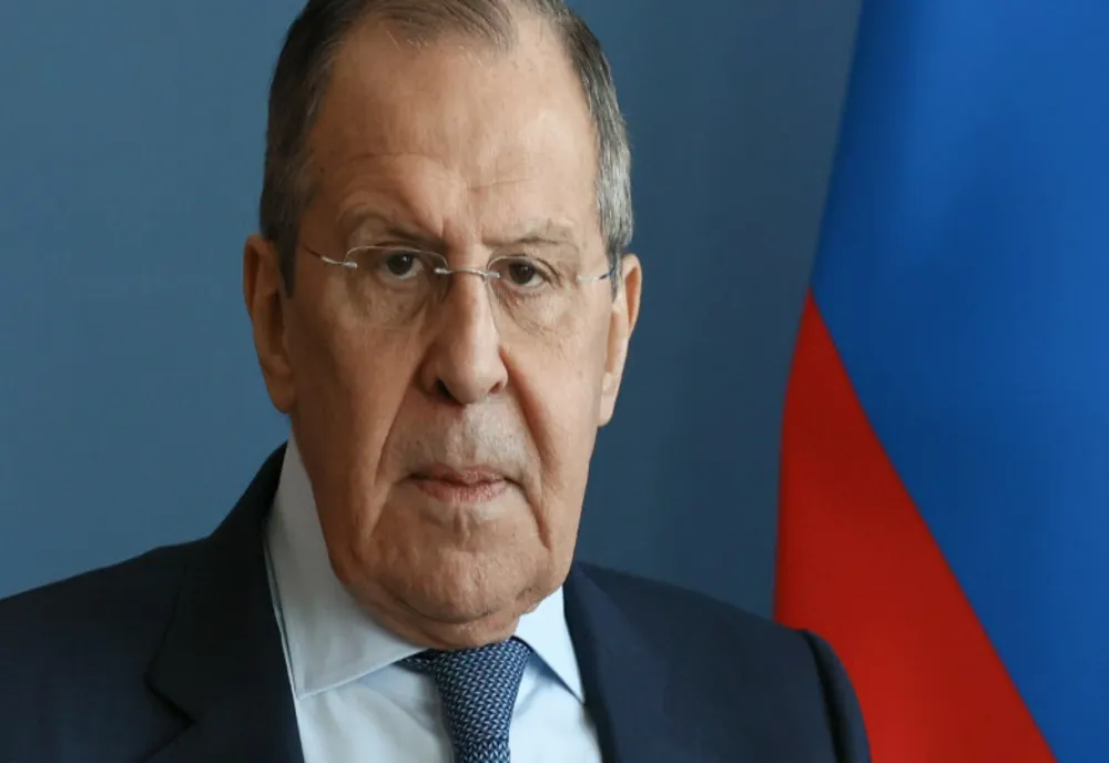 Lavrov susține că ridicarea sancțiunilor face parte din negocierile de pace cu Ucraina - Kievul neagă informațiile
