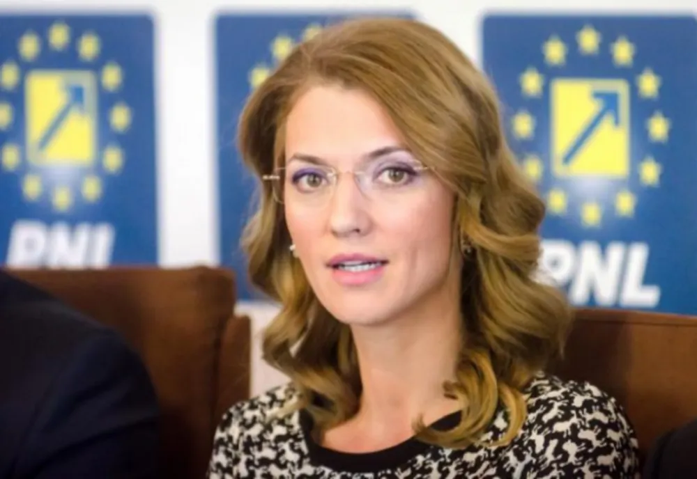 Alina Ghorghiu: Nu exclud coaliția cu PSD-ul după 2024, dar da, văd un 2024 pivotat de PNL pe dreapta și de PSD pe stânga