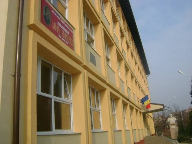 sc m eminescu
