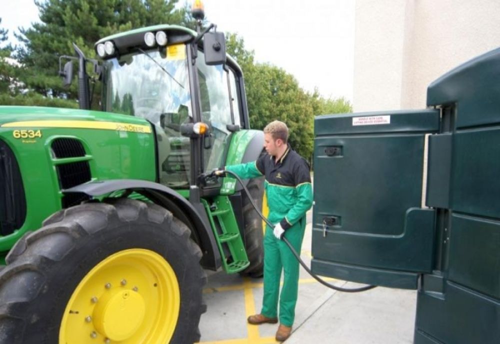 APIA: Fermierii pot depune până la 31 ianuarie cererile de plată pentru rambursarea ajutorului de stat pentru motorină