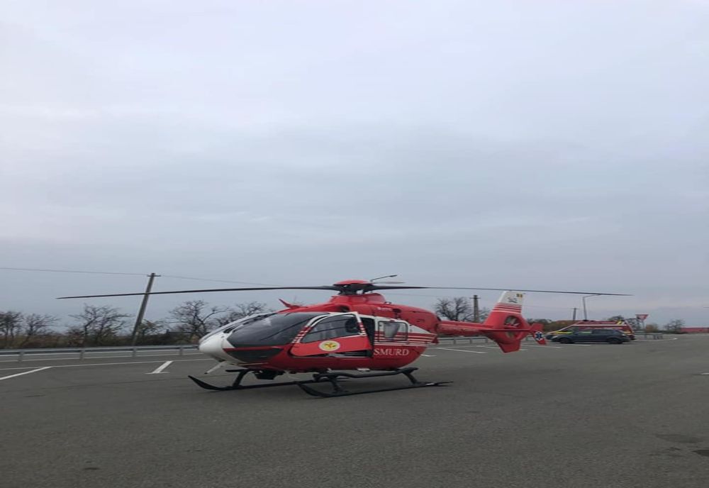 Copil de trei ani din Șimișa, transportat cu elicopterul SMURD la Unitatea de Primire Urgențe 