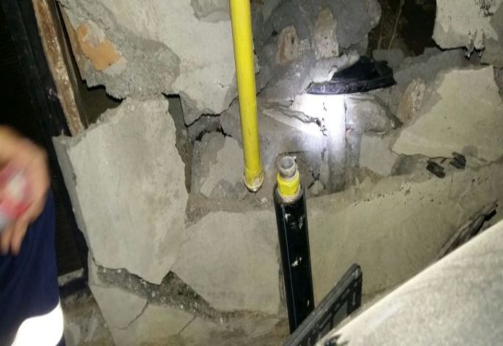La Surduc: o conductăde gaz, avariată de un șofer