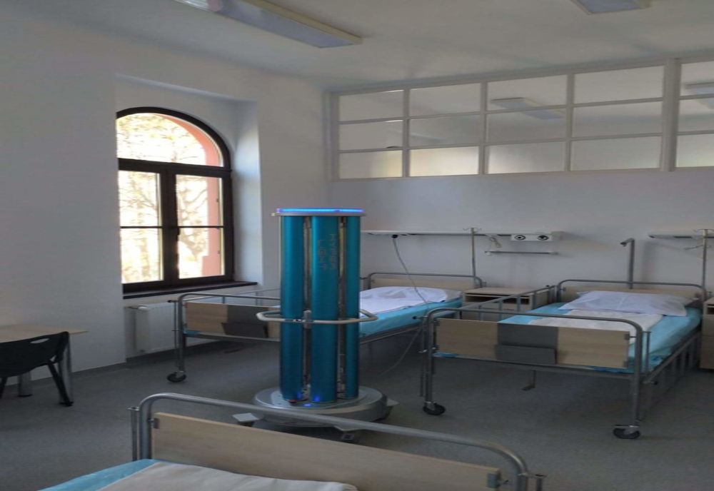 Robot pentru dezinfectarea suprafeţelor din Spitalul Județean de Urgență Zalău