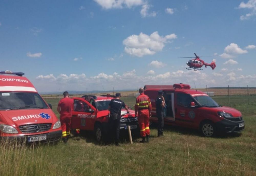 Tânară din Ileanda, mușcată de șarpe, transportată cu elicopterul SMURD la Cluj