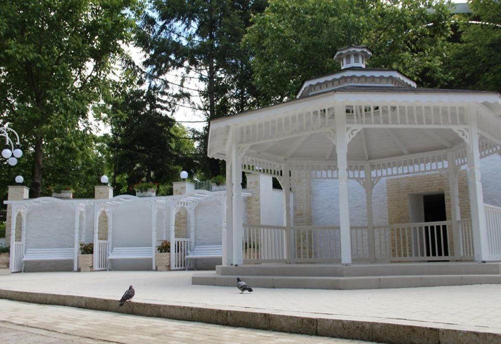  Căsătorii în aer liber la Zalău, după încetarea restricțiilor impuse de starea de alertă