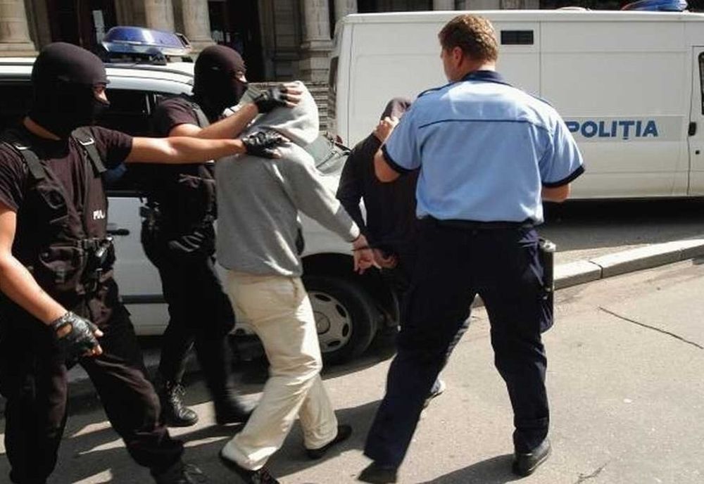 Tânăr din Cehu Silvaniei reţinut de poliţişti pentru tâlhărie