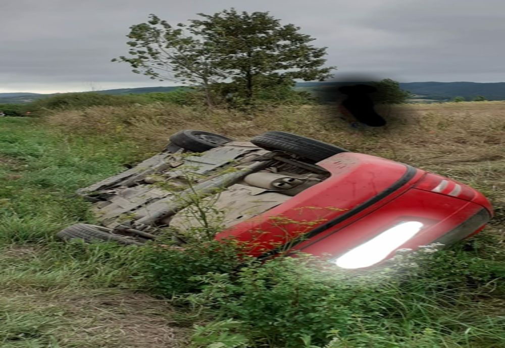 FOTO | Grav accident în Sălaj! Un bărbat este în comă