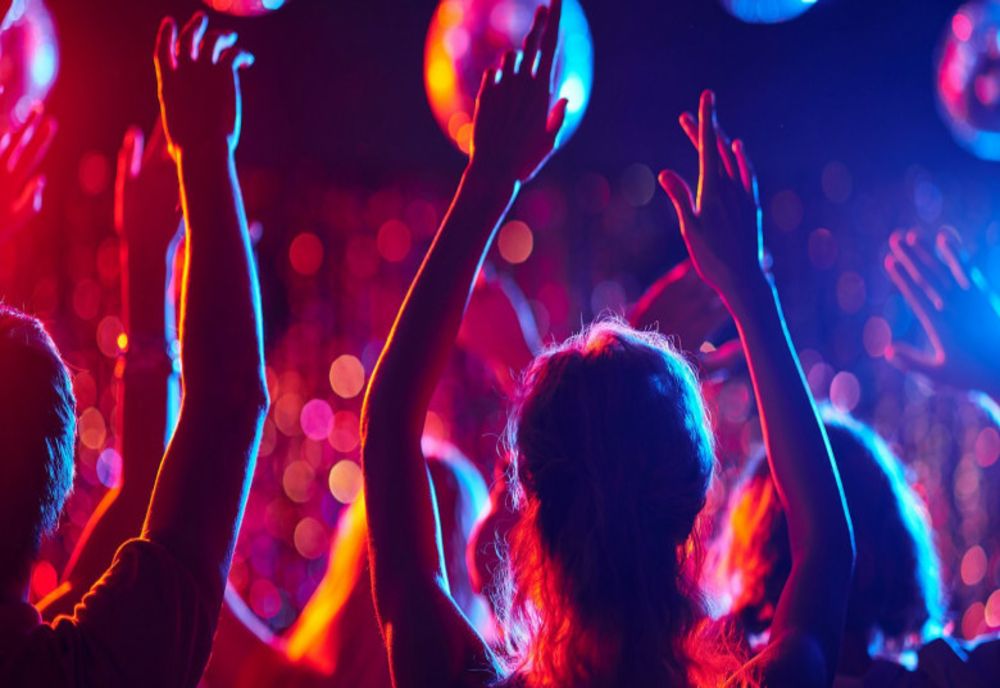 Majorate întrerupte de polițiștii zălăuani! Administratorul localului în care au fost organizate evenimentele, amendat