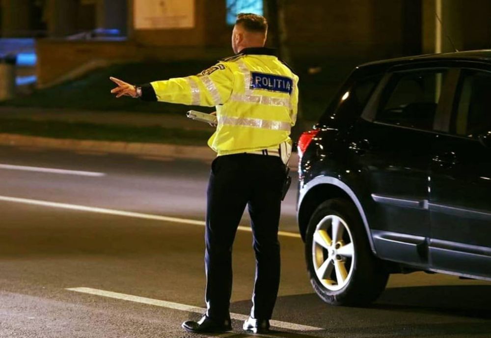 Dacă faceți aceste lucruri la volan veți fi sancționați dur! Ce trebuie să știe toți șoferii