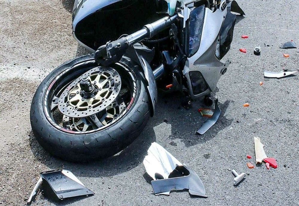 Motociclist grav rănit într-un accident în judeţul Sălaj