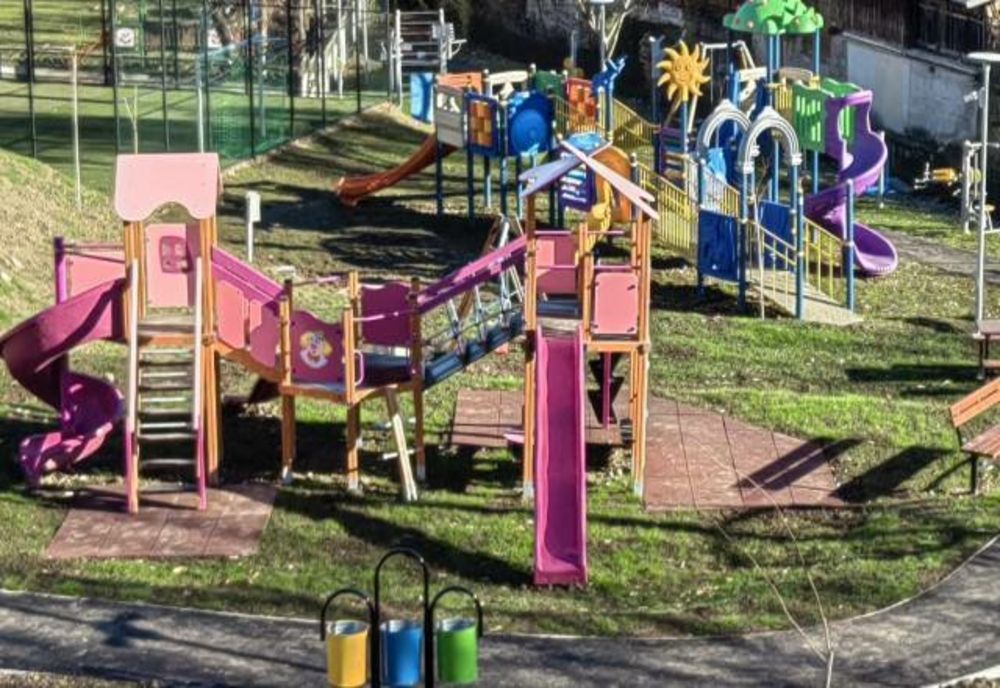 Spațiu de joacă pentru copiii din Stâna