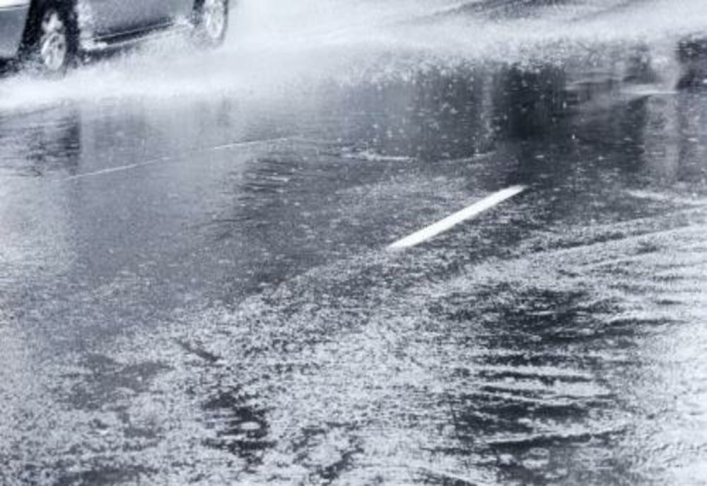 IPJ Sălaj: Conduceți prudent, pe timp de ploaie