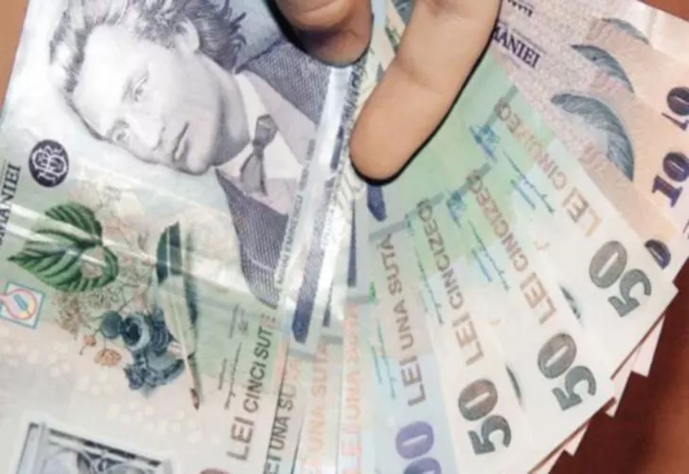 A pierdut aproape 10.000 de lei și i-a găsit după o săptămână la Poliție