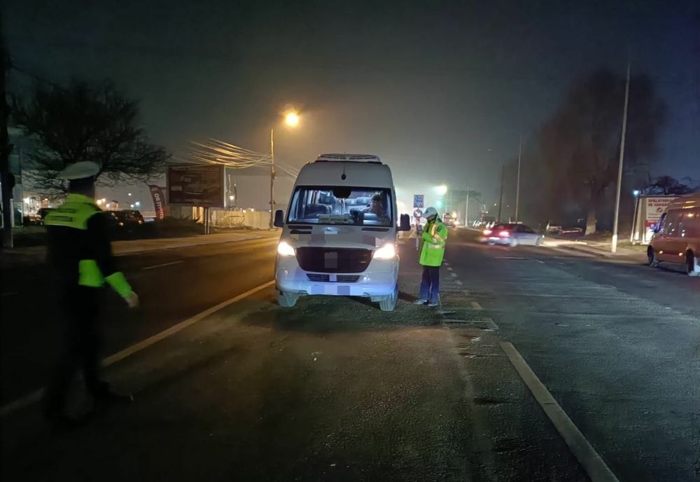 Peste 100 de autobuze şi microbuze au fost verificate de poliţiştii sălăjeni! Au fost aplicate 22 de amenzi (FOTO)