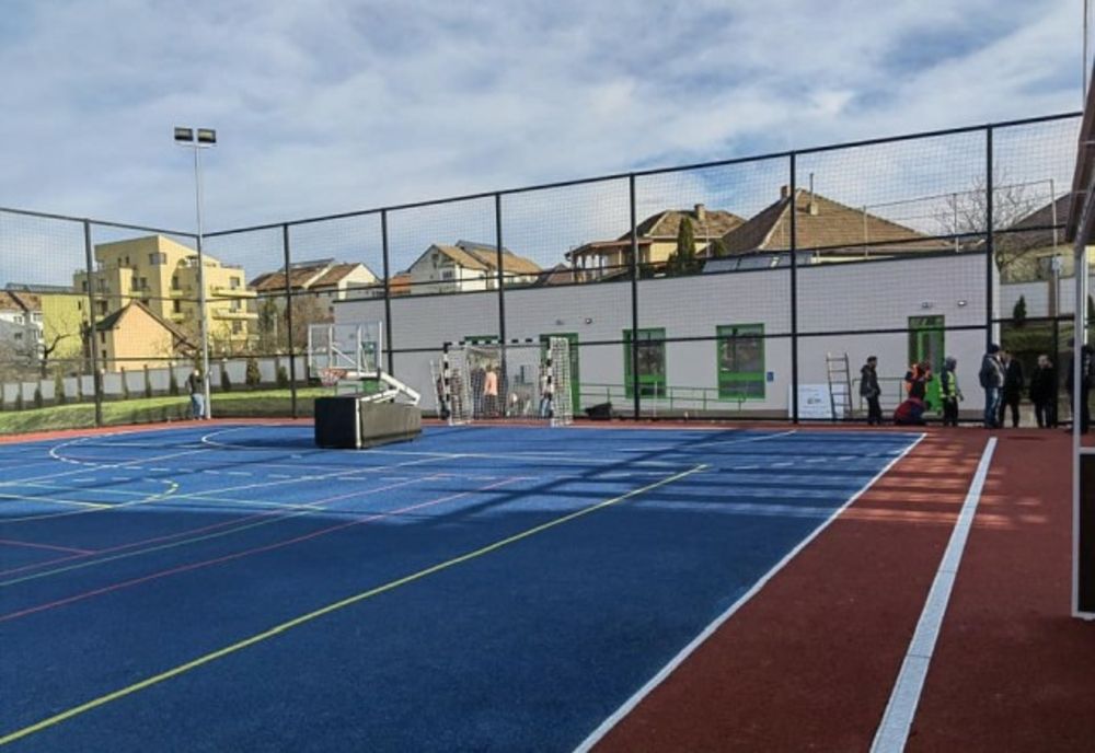 Au fost finalizate lucrările la baza sportivă de la Stadionul Municipal Zalău