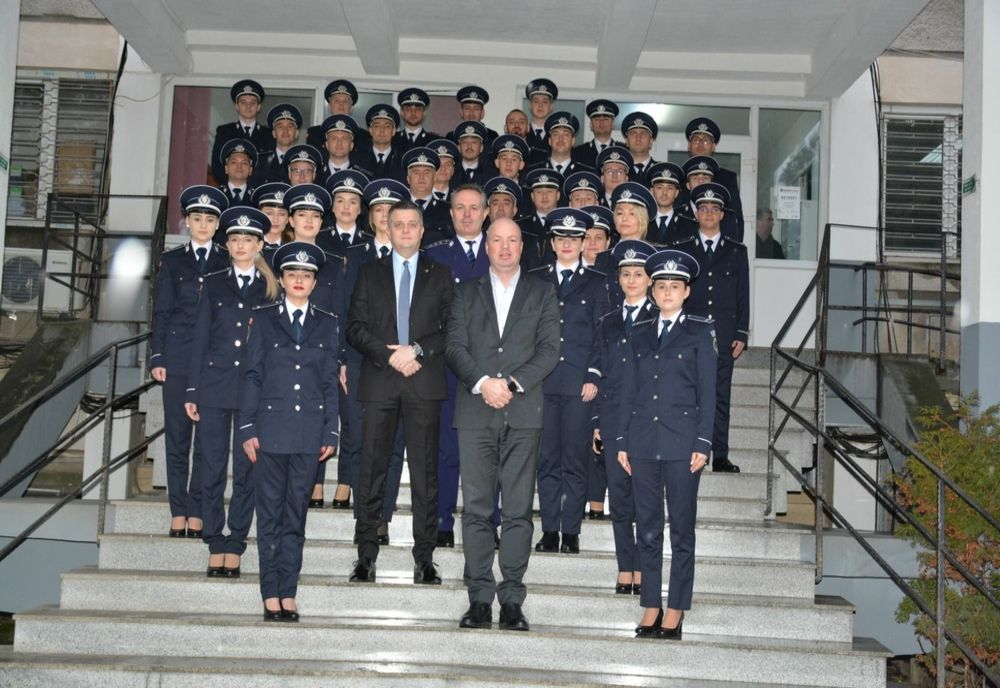 41 de agenţi de poliţie încadraţi din sursă externă au depus jurământul la IPJ Sălaj