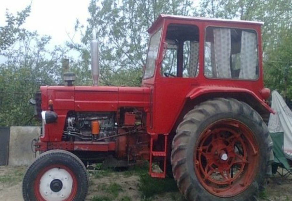 Tânăr din Maramureş, prins beat la volanul unui tractor în localitatea sălăjeană Noțig