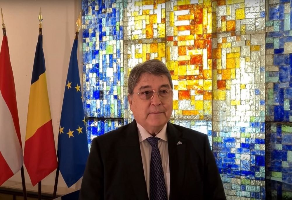 CINE ESTE ÎN CĂRȚI PENTRU A-I LUA LOCUL LUI HUREZEANU LA MINISTERUL DE EXTERNE
