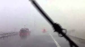 Polițiștii sălăjeni recomandă: Circulaţi cu grijă pe timp de ploaie!