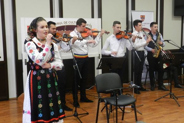 La Școala Populară de Arte și Meserii, număr record de înscrieri