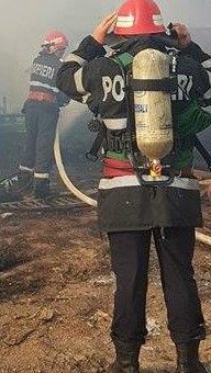 Incendiu la Sărmășag de la un scurtcircuit