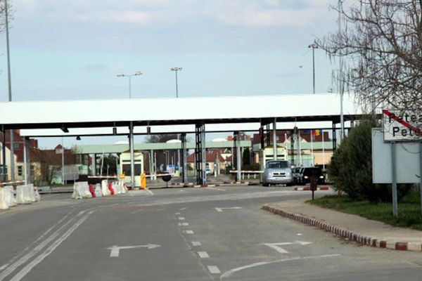 Condamnat pentru proxenetism, un tânăr din Sălaj a fost reținut la intrarea în țară