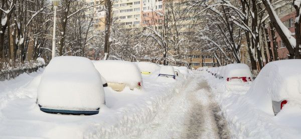 Meteorologii avertizează: vine zăpada!