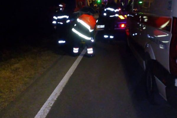 Accident pe Meseș. O șoferință, transportată la spital