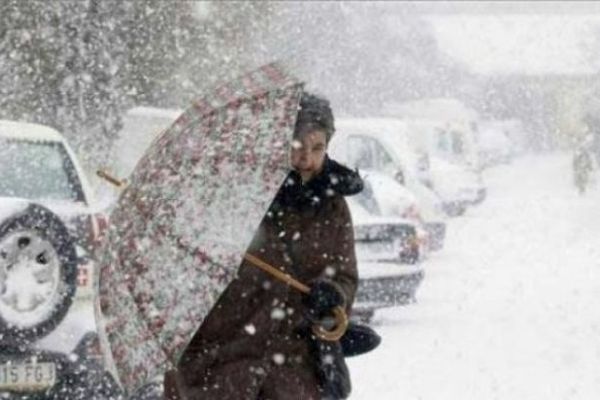 Meteorologii avertizează: revin ninsorile!