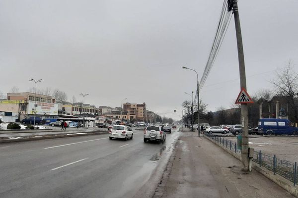 S-au reluat lucrările de reabilitare pe bulevardul Mihai Viteazul, tronson II