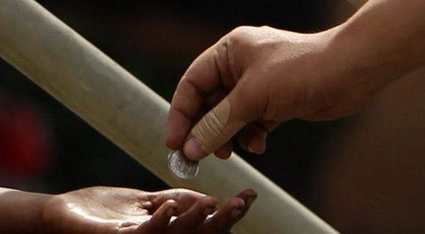 Zălăuani, nu mai daţi bani cerşetorilor! 90 la sută din persoanele care cerșesc sunt apte de muncă