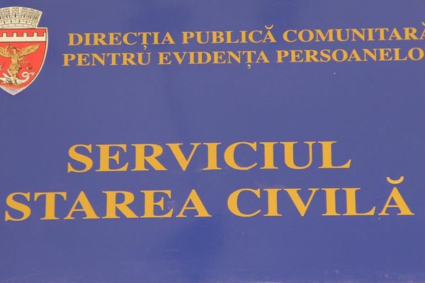 De sărbători: program cu publicul la Direcția de Evidență a Persoanelor