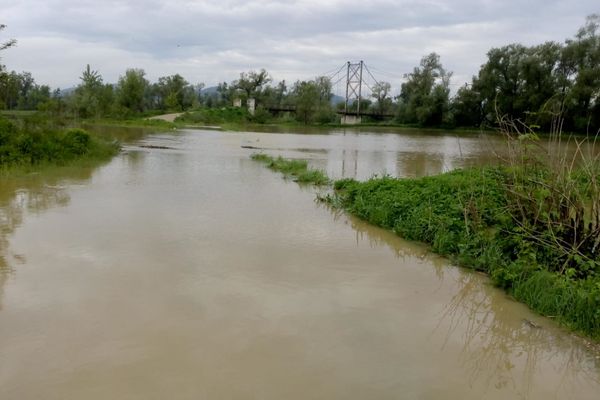 Cod portocaliu de inundații în Sălaj și Satu Mare