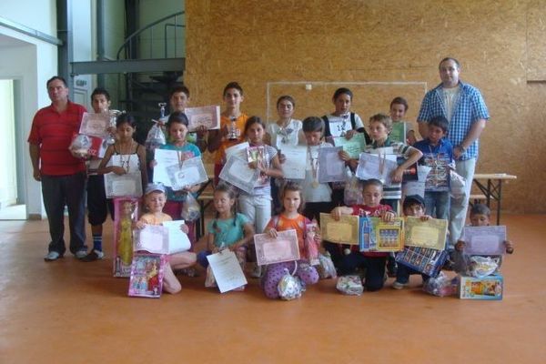 La Dragu: crosul ''Mișcare pentru Fiecare" pentru elevii din clasele primare şi gimnaziale