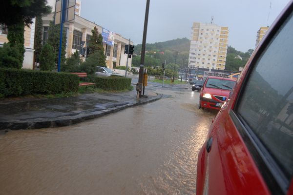 Cod galben de ploi în Sălaj