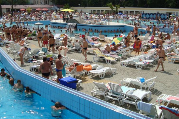 Prin Casa de Pensii Sălaj: peste 180 de bilete de tratament pentru pensionarii și asigurații din sistemul public