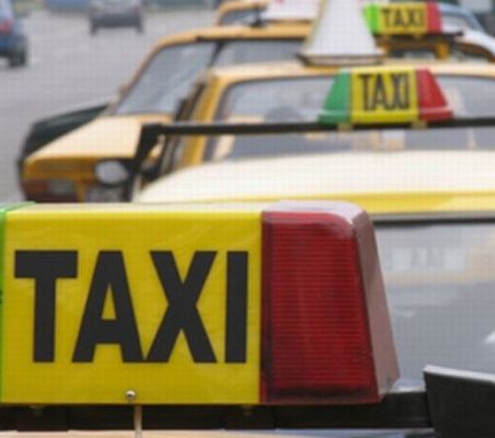 În municipiul Zalău, 17 staţii şi locuri de aşteptare taxi