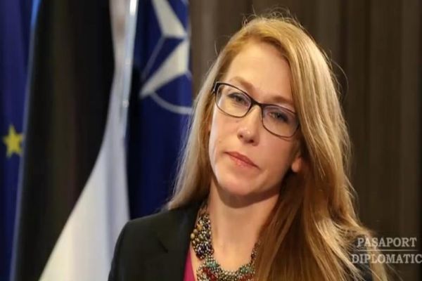  Ce poate învăța România de la o țară cu 1,3 milioane de locuitori? Interviu cu Ingrid Kressel, ambasadoarea Estoniei la București 