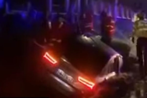 Patru tineri din Sălaj, studenți la Academia de Poliție, răniți într-un accident în județul Argeș