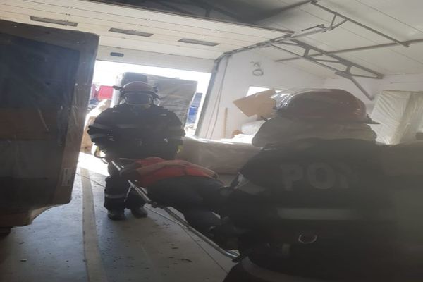 Simulare de incendiu la sediul unui operator economic din Hida