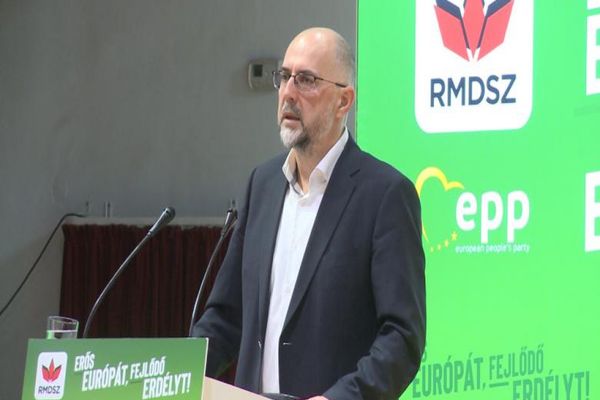  Kelemen Hunor anunță că UDMR nu susține niciun candidat în turul al doilea: Nu au cerut sprijinul nostru 