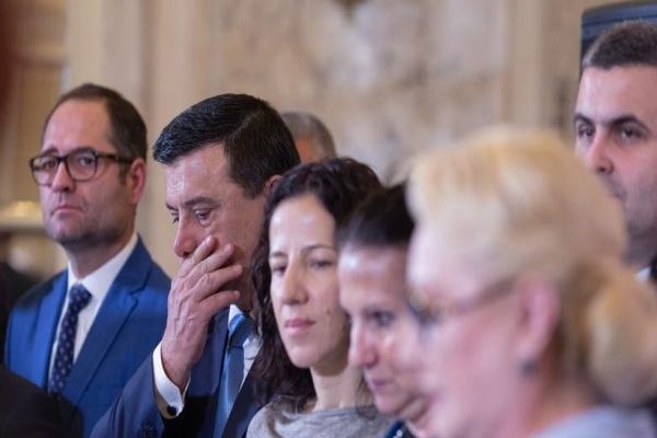 Prima luptă a Guvernului Orban: depesedizarea ministerelor. A început inventarul aparatului de rude, pile și amante 