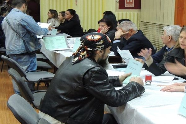  Peste 180 de locuri de muncă în mediul privat. Vezi aici oferta