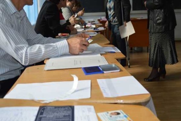 Aproape jumătate dintre semnalările de incidente electorale nu s-au confirmat
