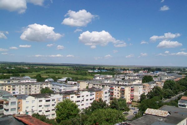 De astăzi, amenzi uriașe și multe ore de muncă în folosul comunității pentru cei care își deranjează vecinii